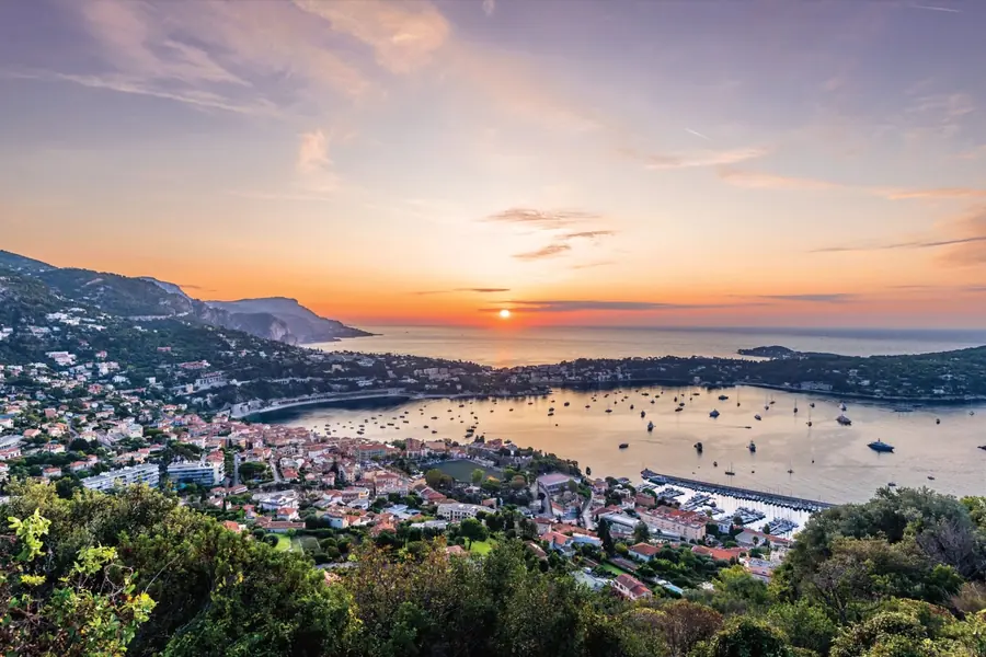 Why Royal Caribbean’s Icon & Oasis Class Ships Work Surprisingly Well in Europe for Families